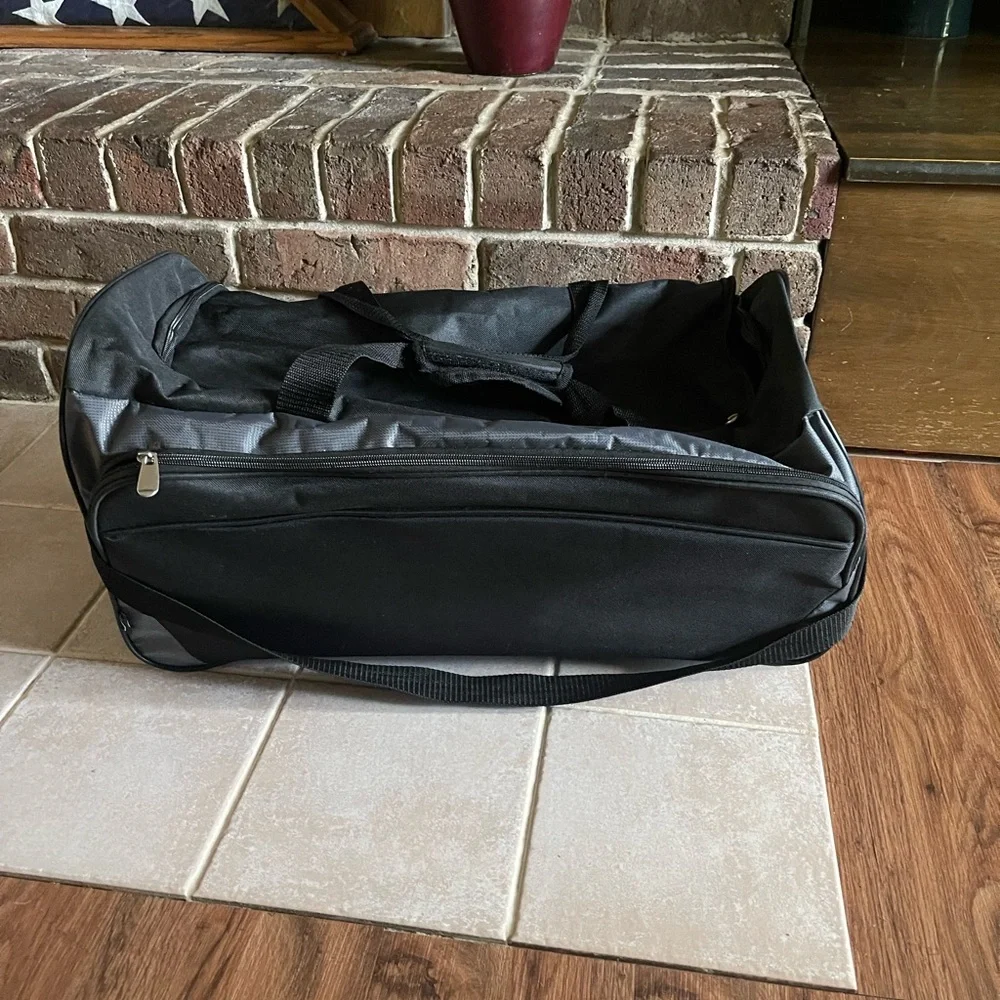 Men’s Black Duffel Bag